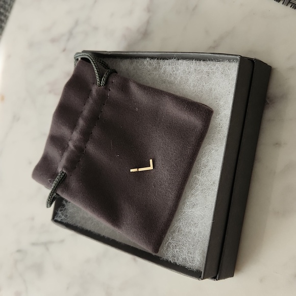 Charm - Picture 2 of 3